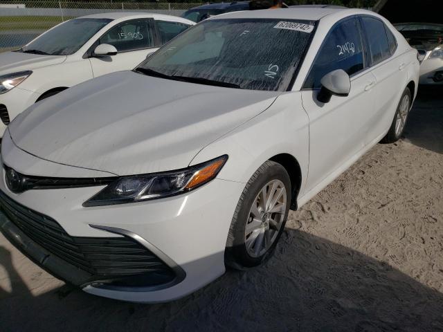 2022 TOYOTA CAMERY 4T1C11AK2NU677093