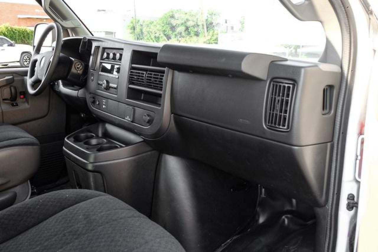 2021 Chevrolet Express G2500 VIN: 1GCWGAF77M1239142 Lot: 62961722