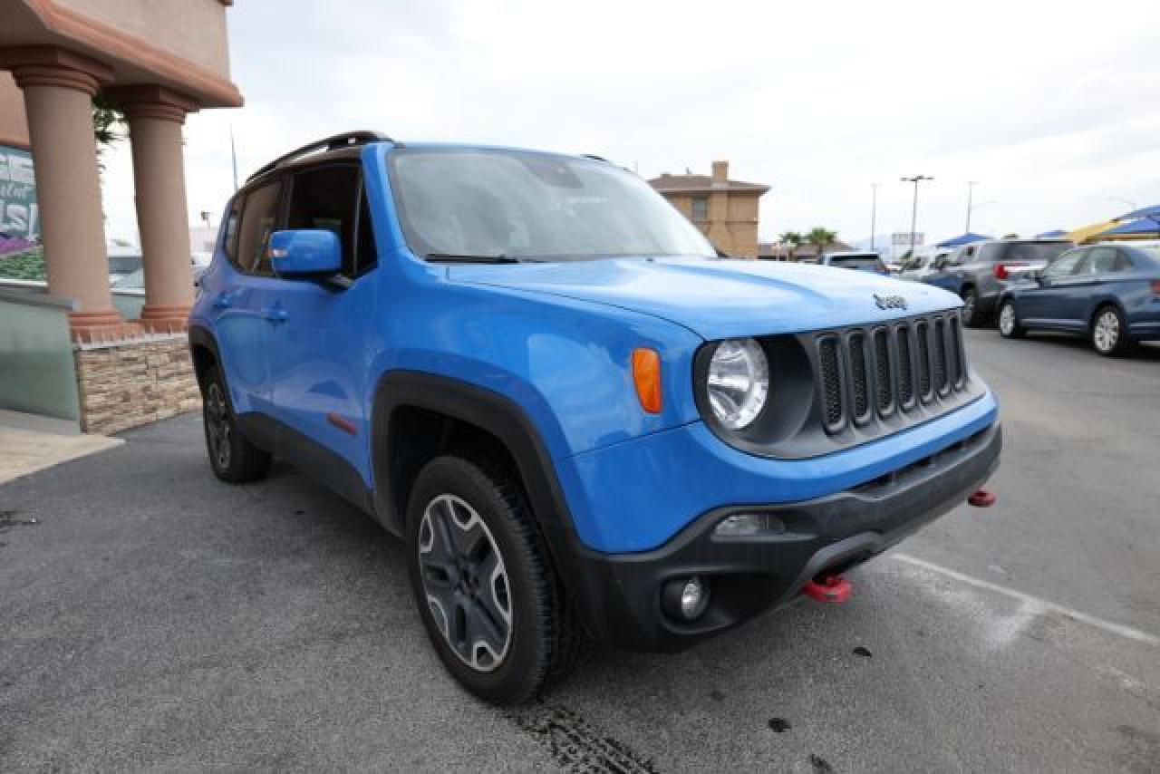 ZACCJBCTXFPB37297 2015 Jeep Renegade Trailhawk