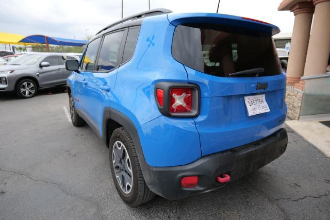 ZACCJBCTXFPB37297 2015 Jeep Renegade Trailhawk