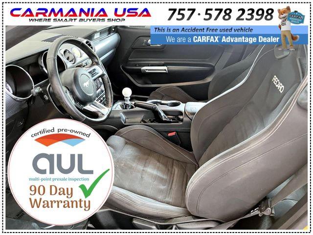 VIN: 1FA6P8TH2F5334893 Auction: COPART Lot: 62979522 Location: VA - HAMPTON 1FA6P8TH2F5334893 FORD MUSTANG 2015 YELLOW Photo 9