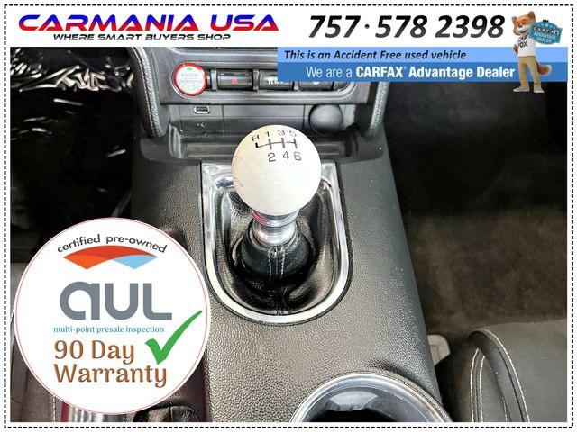 VIN: 1FA6P8TH2F5334893 Auction: COPART Lot: 62979522 Location: VA - HAMPTON 1FA6P8TH2F5334893 FORD MUSTANG 2015 YELLOW Photo 20