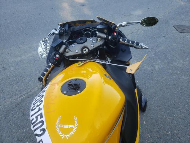 2013 SUZUKI GSX JS1GX72BXD2101861