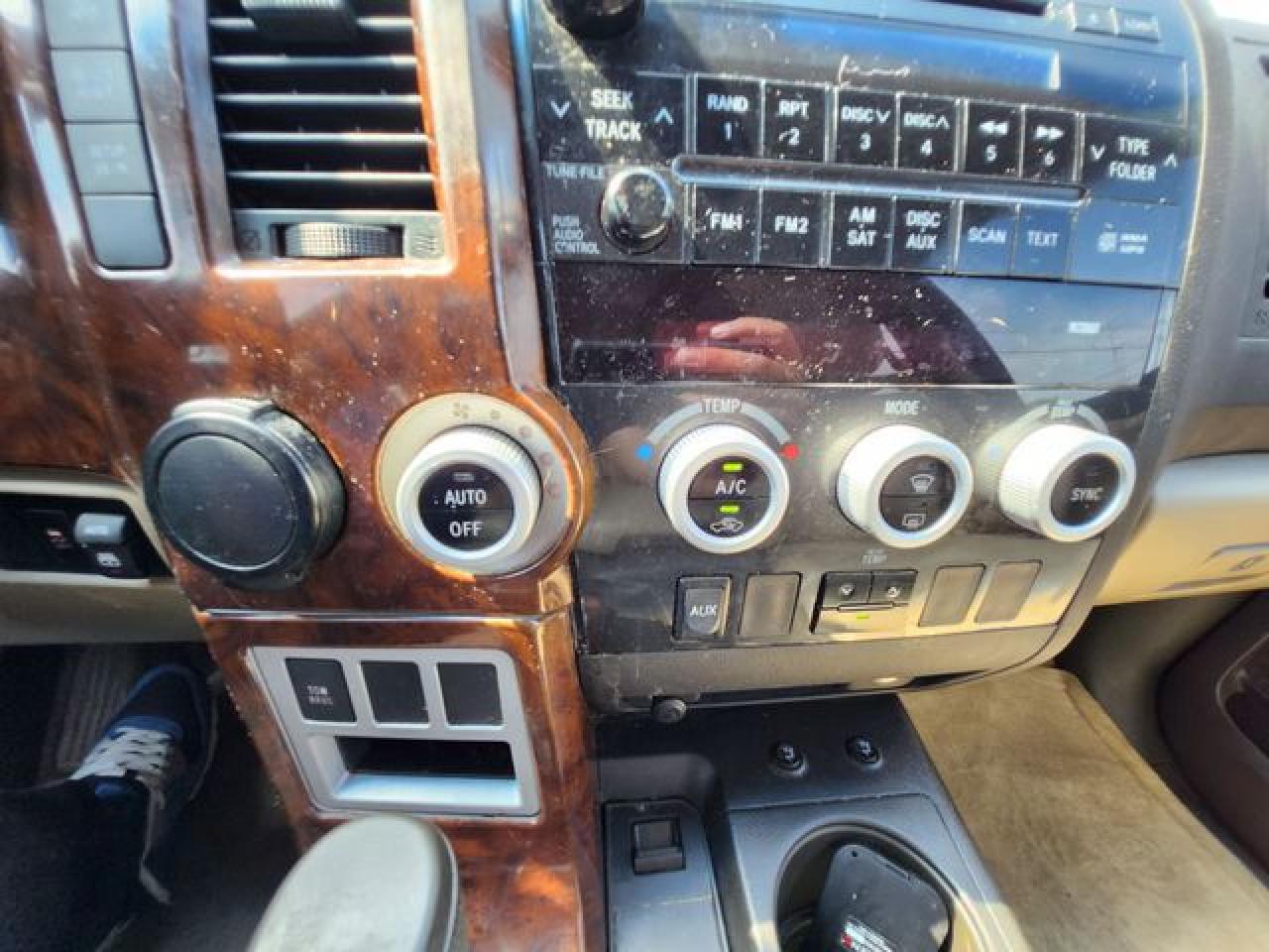 2008 Toyota Sequoia Sr5 VIN: 5TDZY64AX8S013935 Lot: 62969642