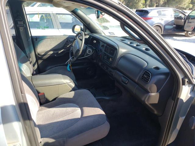 2000 DODGE DURANGO VIN: 1B4HR28Z1YF118457