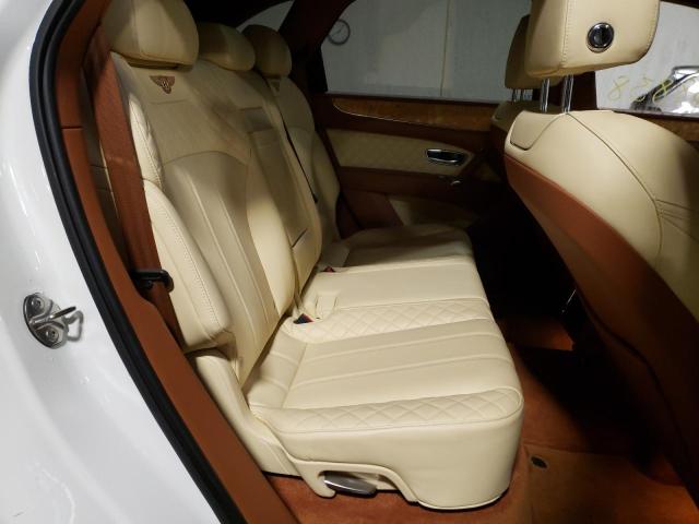 2017 BENTLEY BENTAYGA SJAAC2ZV6HC015300