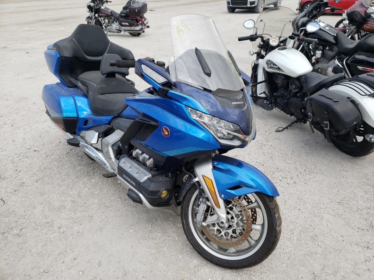 JH2SC795XNK400223 HONDA GL1800 D 2022