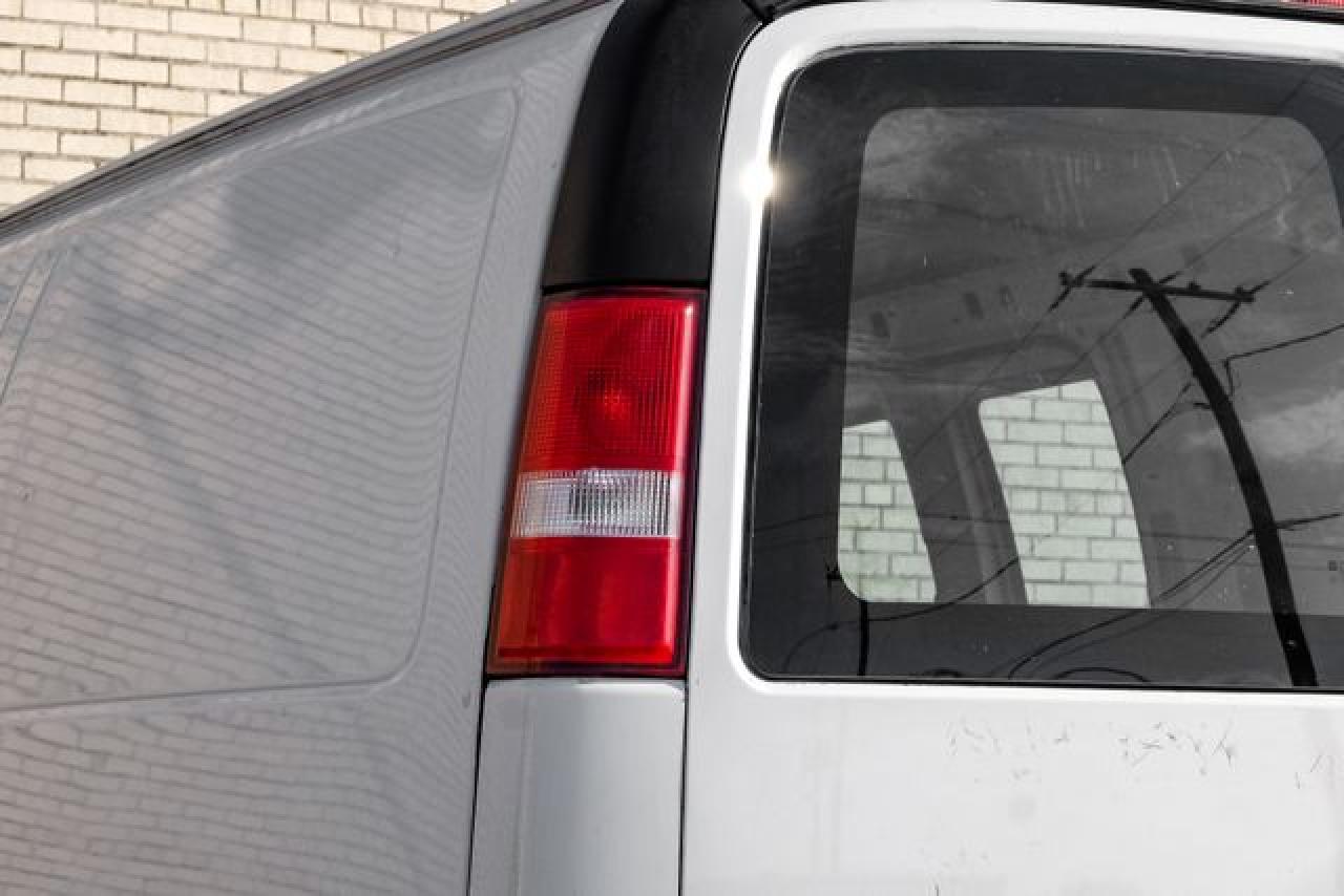 2021 Chevrolet Express G2500 VIN: 1GCWGAF77M1239142 Lot: 62961722