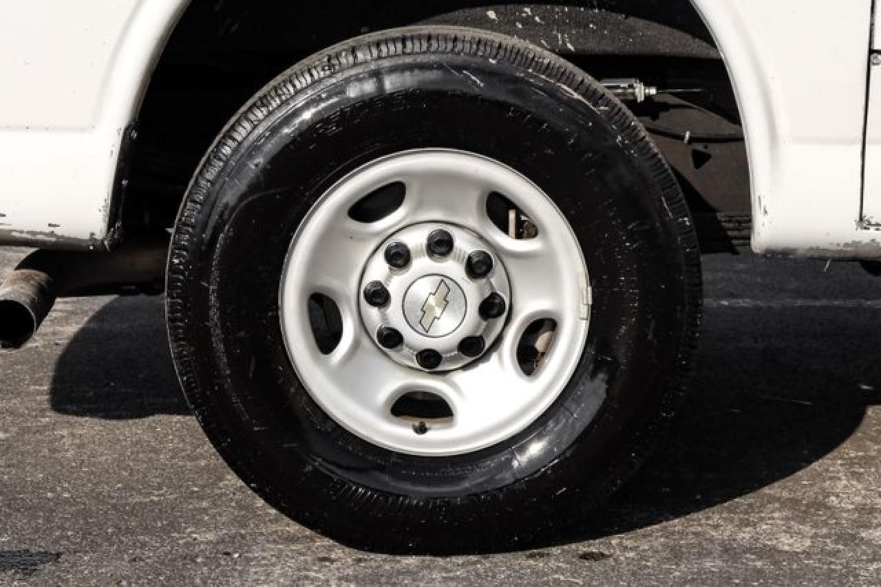 2021 Chevrolet Express G2500 VIN: 1GCWGAF77M1239142 Lot: 62961722