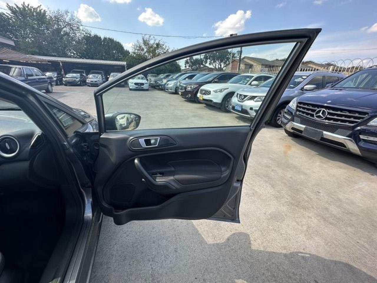 2014 Ford Fiesta Se VIN: 3FADP4BJ7EM216111 Lot: 63208762