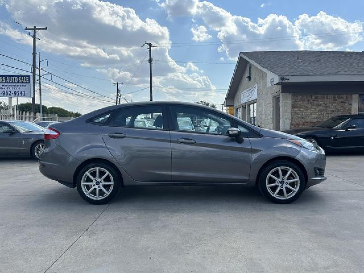 2014 Ford Fiesta Se VIN: 3FADP4BJ7EM216111 Lot: 63208762