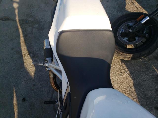 2014 HONDA VFR800 F JH2RC791XEK000707