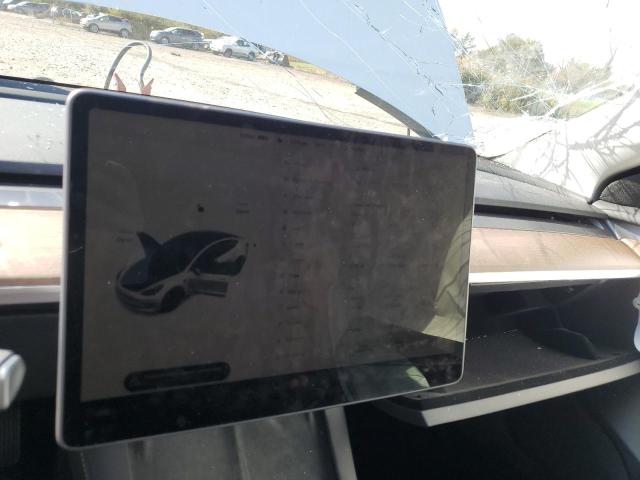 5YJ3E1EB5NF274821 Tesla MODEL 3