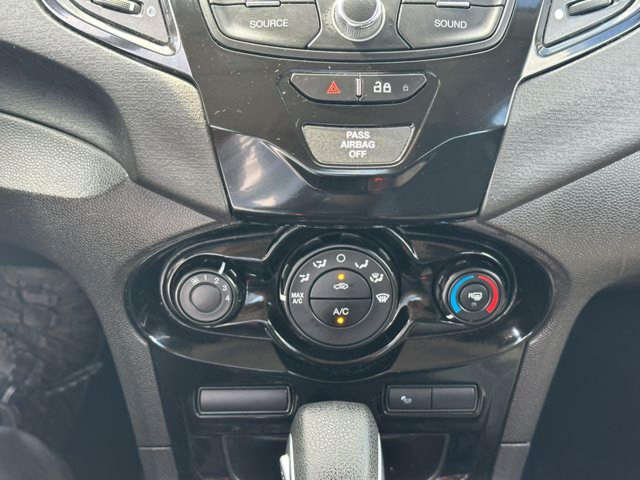 2014 Ford Fiesta Se VIN: 3FADP4BJ7EM216111 Lot: 63208762