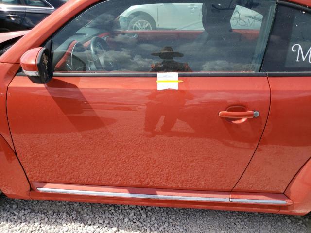 2016 VOLKSWAGEN BEETLE SE 3VWJ17AT4GM615836