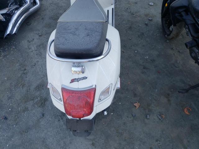 2016 VESPA GTS 300 SU ZAPM459L6G5101152