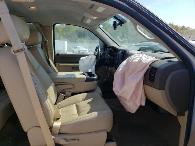 1GT220CG8DZ395364 GMC Sierra K2500 Sle