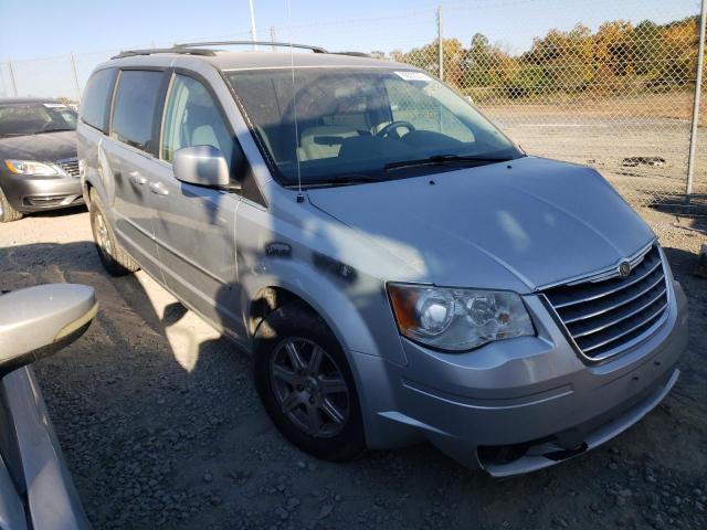 2009 Chrysler Town & Country Touring