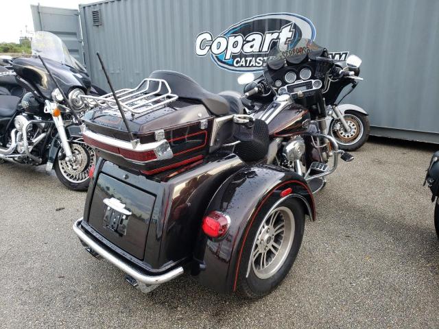 2011 HARLEY-DAVIDSON FLHTCUTG 1HD1MAM17BB852286