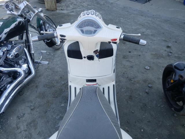 2016 VESPA GTS 300 SU ZAPM459L6G5101152