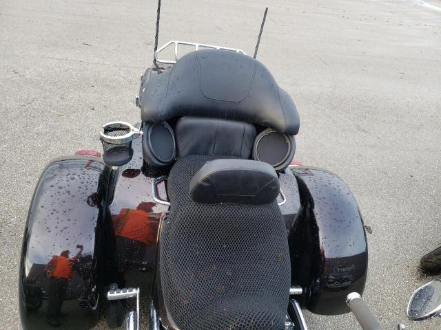 2011 HARLEY-DAVIDSON FLHTCUTG 1HD1MAM17BB852286