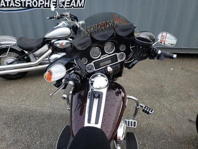 2011 HARLEY-DAVIDSON FLHTCUTG 1HD1MAM17BB852286