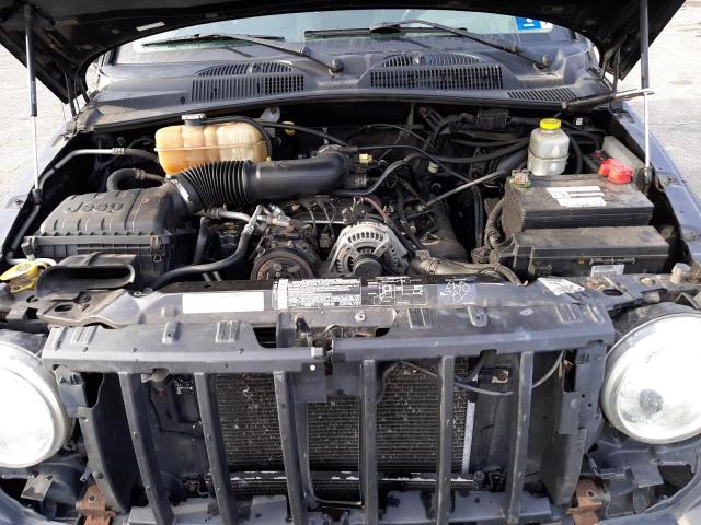 1J4GL38KX5W525885 Jeep Liberty Renegade