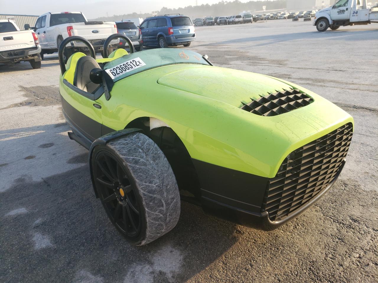 7KGTC2C1XNR003332 VAND TRIKE 2022