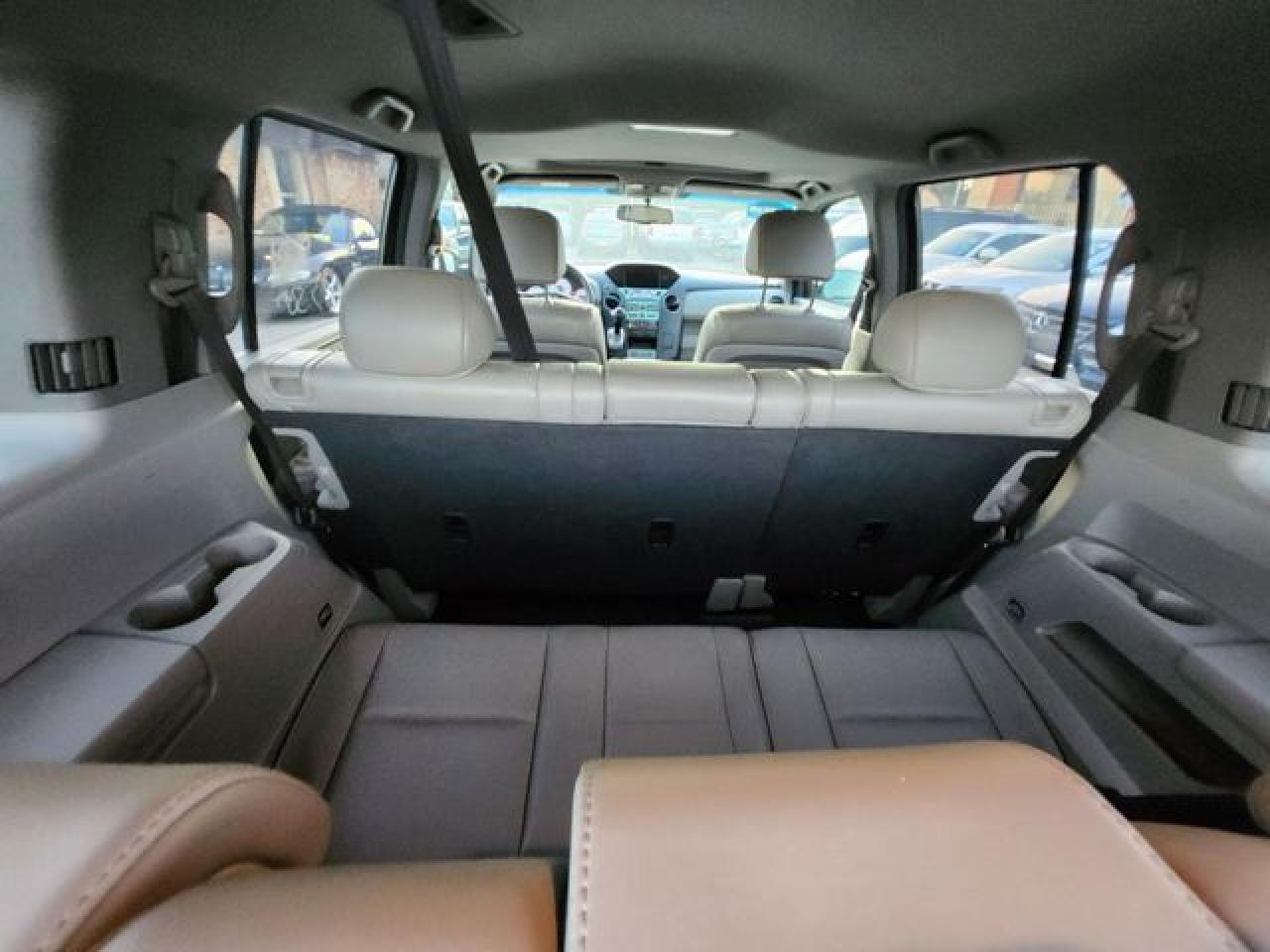 2011 Honda Pilot Exln VIN: 5FNYF3H73BB008991 Lot: 63407552