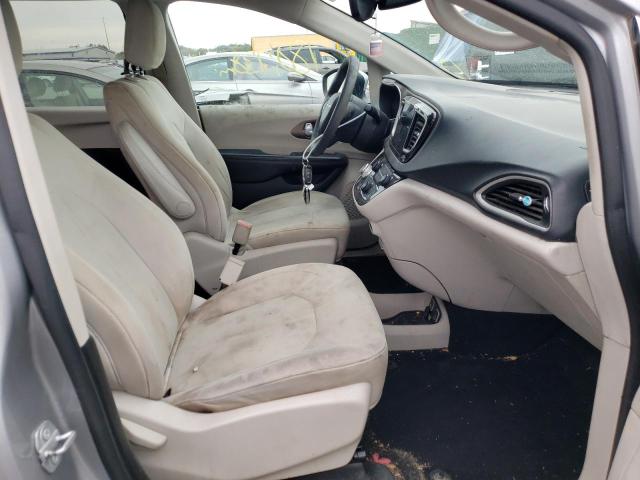 2C4RC1DG4HR515693 Chrysler Pacifica Touring