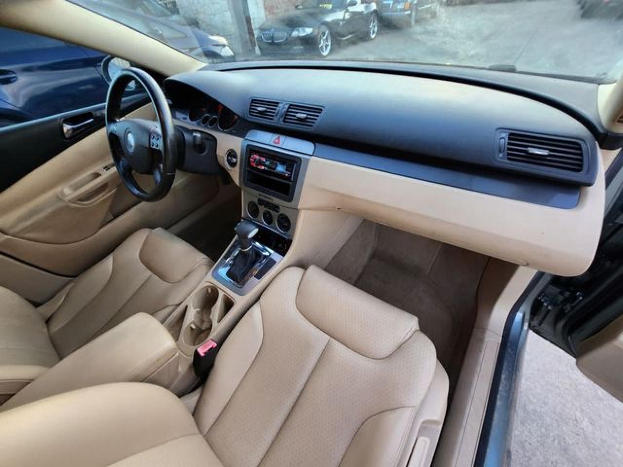 2007 Volkswagen Passat 2.0T VIN: WVWAK73C87P137301 Lot: 63407562