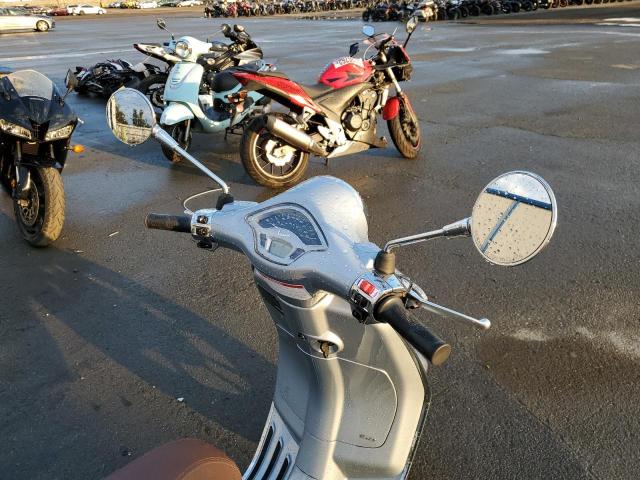 2022 VESPA SCOOTER ZAPM818G5N5905988