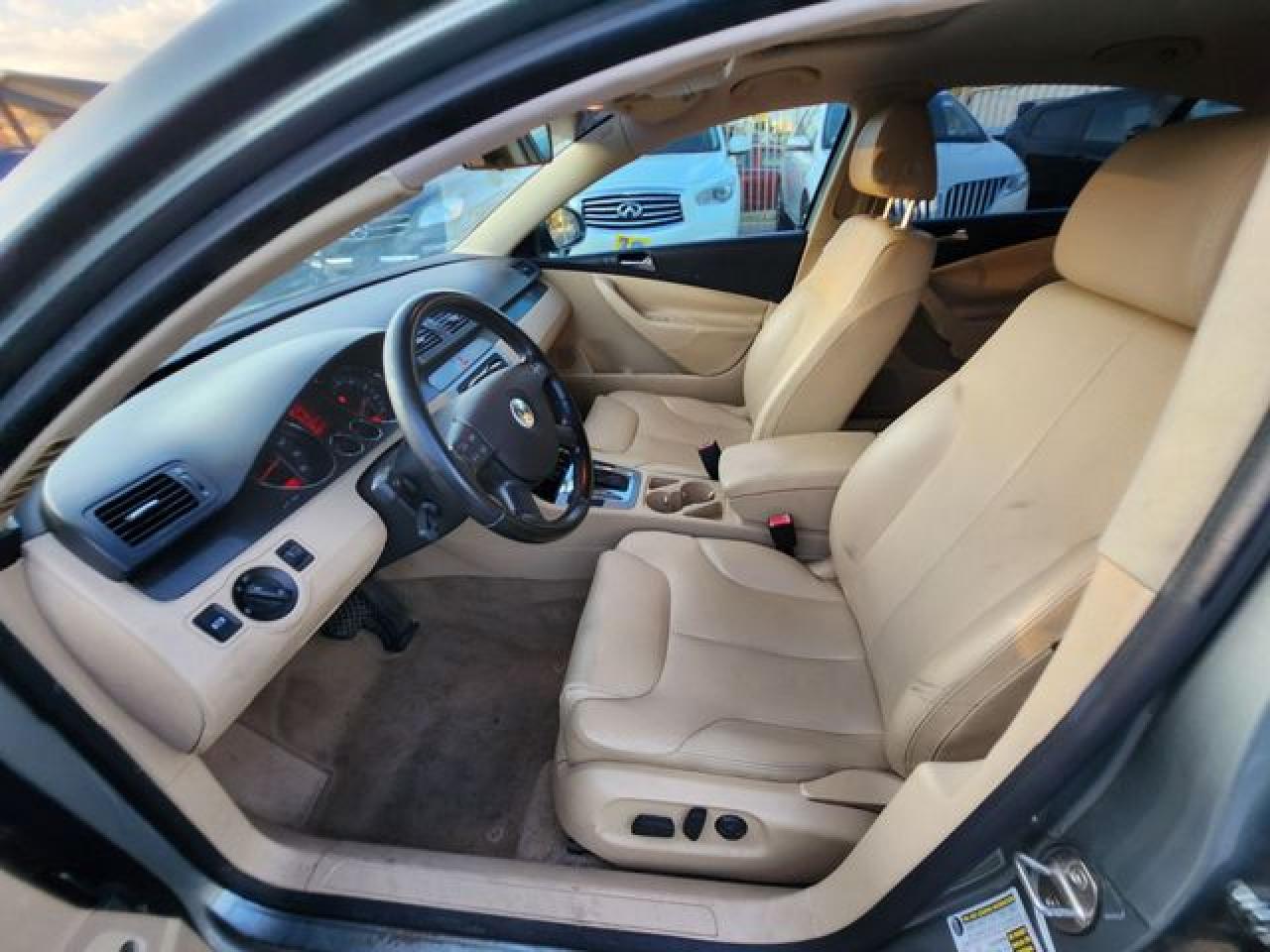 2007 Volkswagen Passat 2.0T VIN: WVWAK73C87P137301 Lot: 63407562