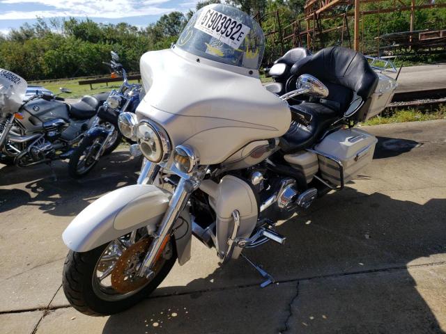 2008 HARLEY-DAVIDSON FLHTCUSE3 1HD1PR8188Y955206