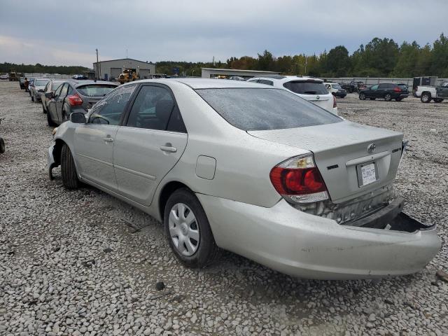 2004 Toyota Camry Le VIN: 4T1BE32K94U381058 Lot: 82834953