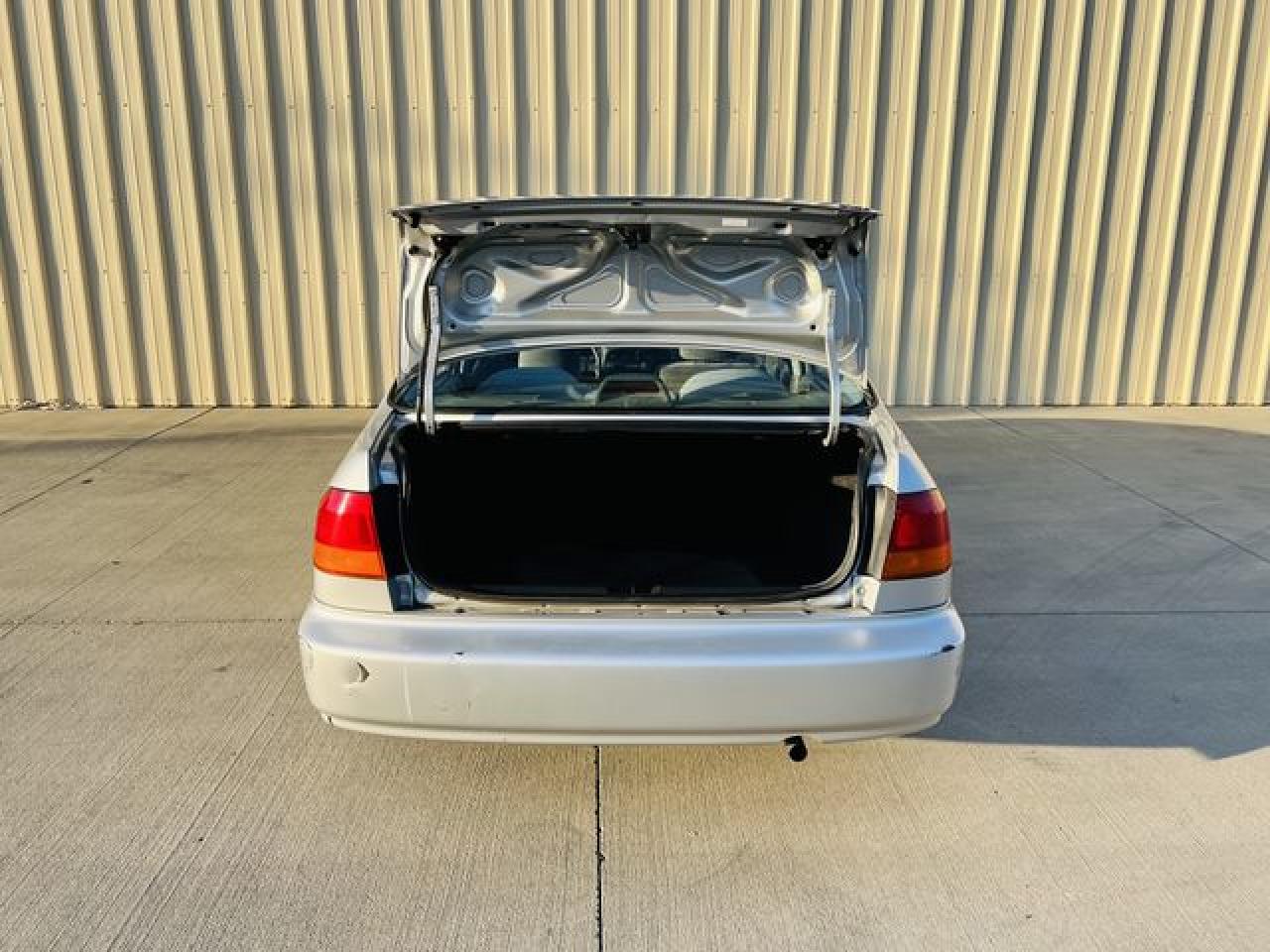1998 Honda Civic Lx VIN: JHMEJ6678WS004187 Lot: 63597422