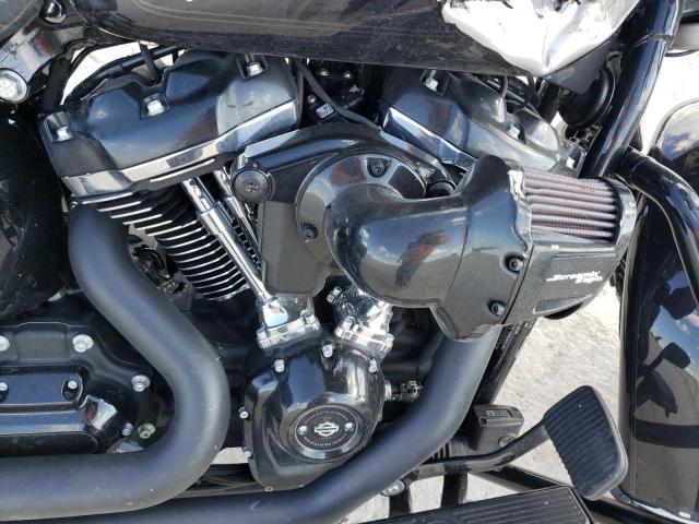 2021 HARLEY-DAVIDSON FLHCS 1HD1YBK15MB055793