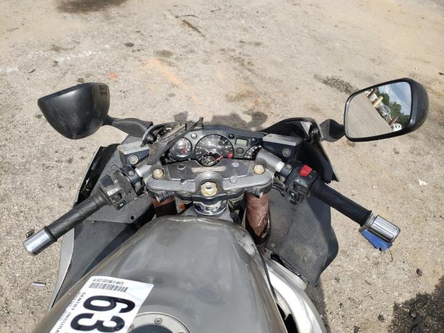 2004 SUZUKI GSX1300 R JS1GW71A742103238