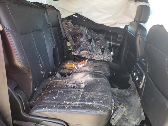 1FMJU1HT3JEA49142 Ford Expedition Xlt