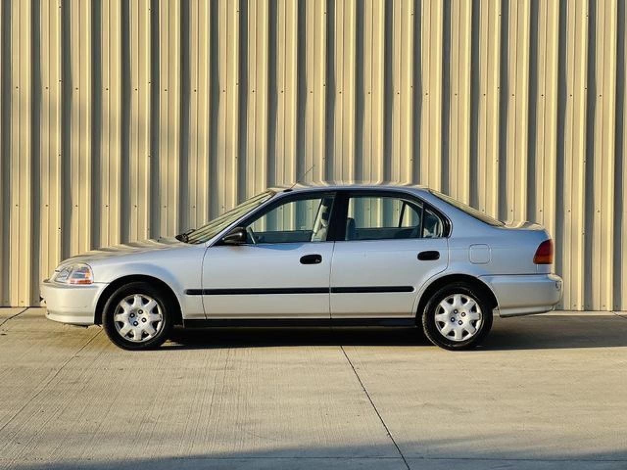 1998 Honda Civic Lx VIN: JHMEJ6678WS004187 Lot: 63597422