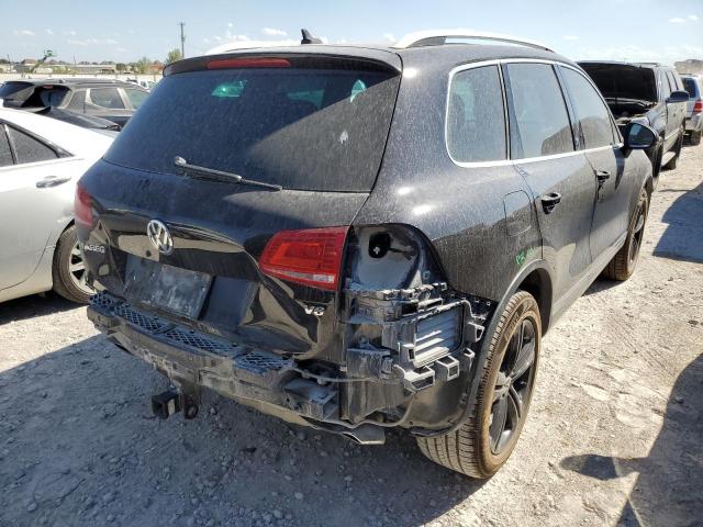 2017 VOLKSWAGEN TOUAREG WO WVGRF7BP2HD003670