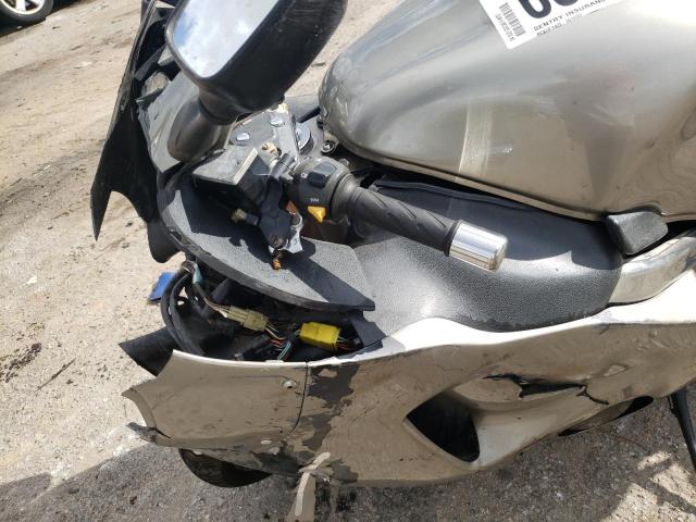 2004 SUZUKI GSX1300 R JS1GW71A742103238