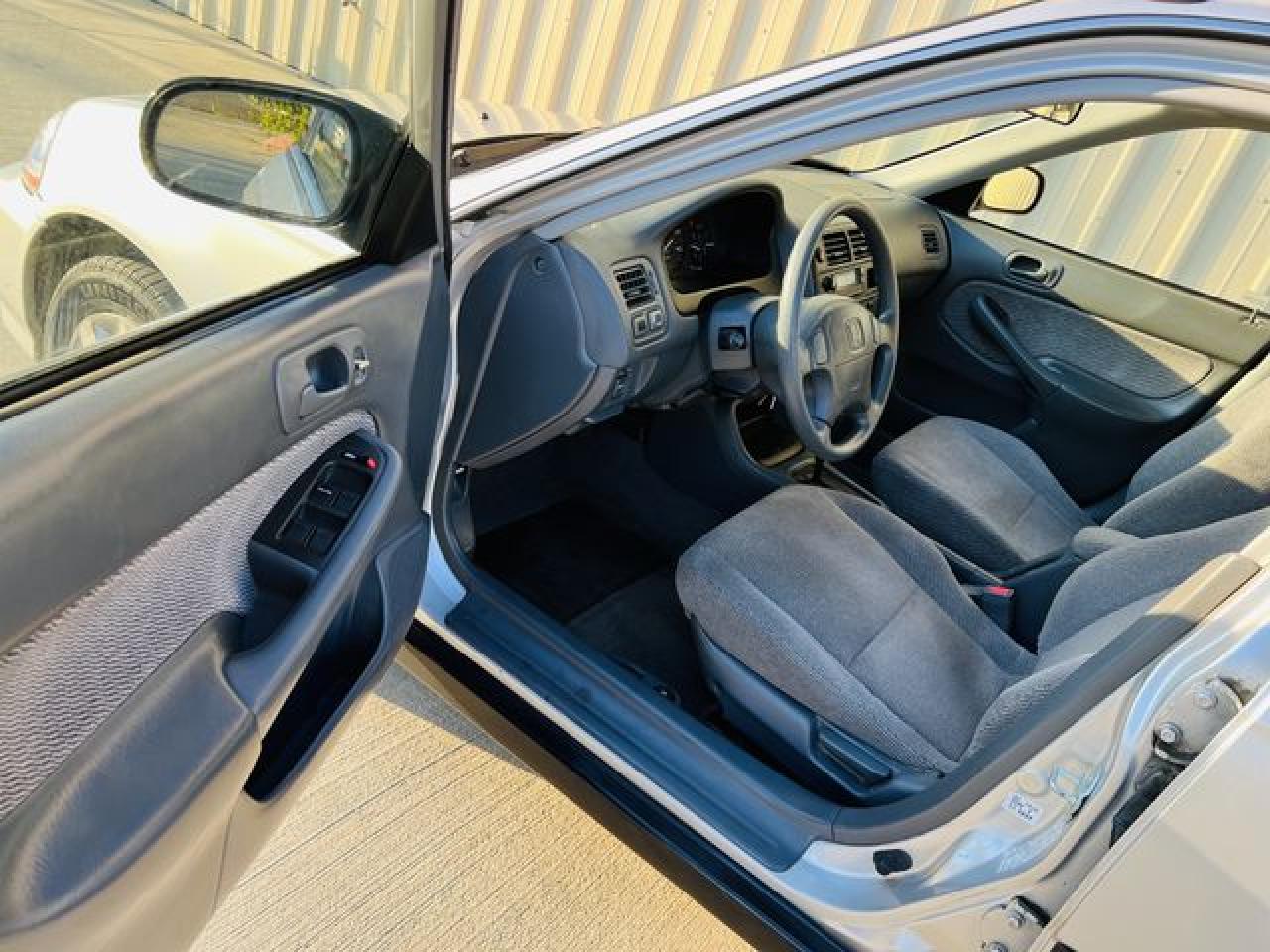 1998 Honda Civic Lx VIN: JHMEJ6678WS004187 Lot: 63597422