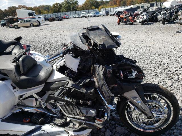 2018 HONDA GL1800 D JH2SC7954JK004671