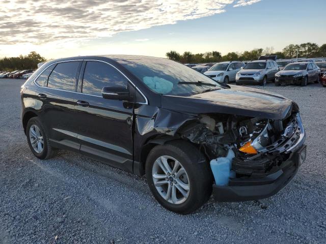 Salvage cars for sale from Copart Wichita, KS: 2019 Ford Edge SEL