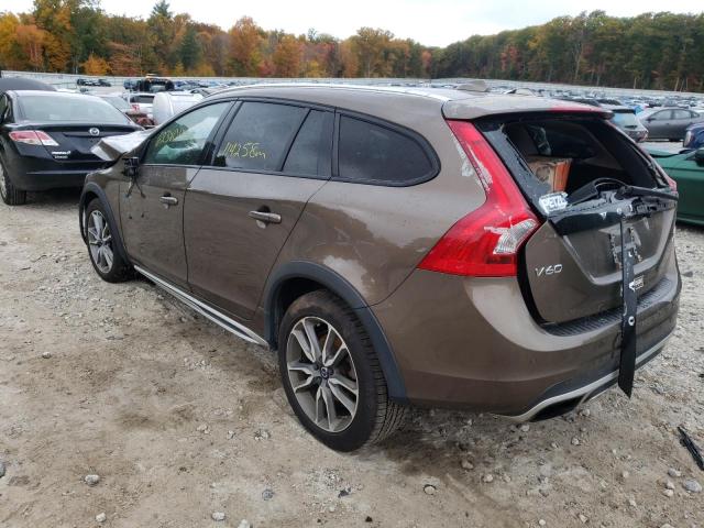 2015 VOLVO V60 CROSS - YV4612HM7F1000037