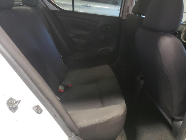 3N1CN7AP7JL811630 Nissan VERSA S