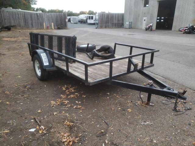 Salvage trucks for sale at Ham Lake, MN auction: 2000 Utility Flatbed TR