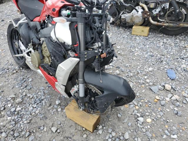 2022 DUCATI STREETFIGH ZDMFAKNW4NB008196