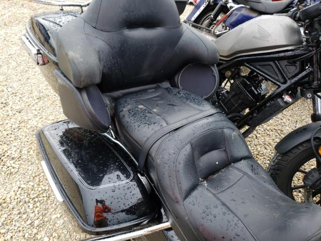 2016 HARLEY-DAVIDSON FLHTCUL UL 1HD1KDM17GB611892